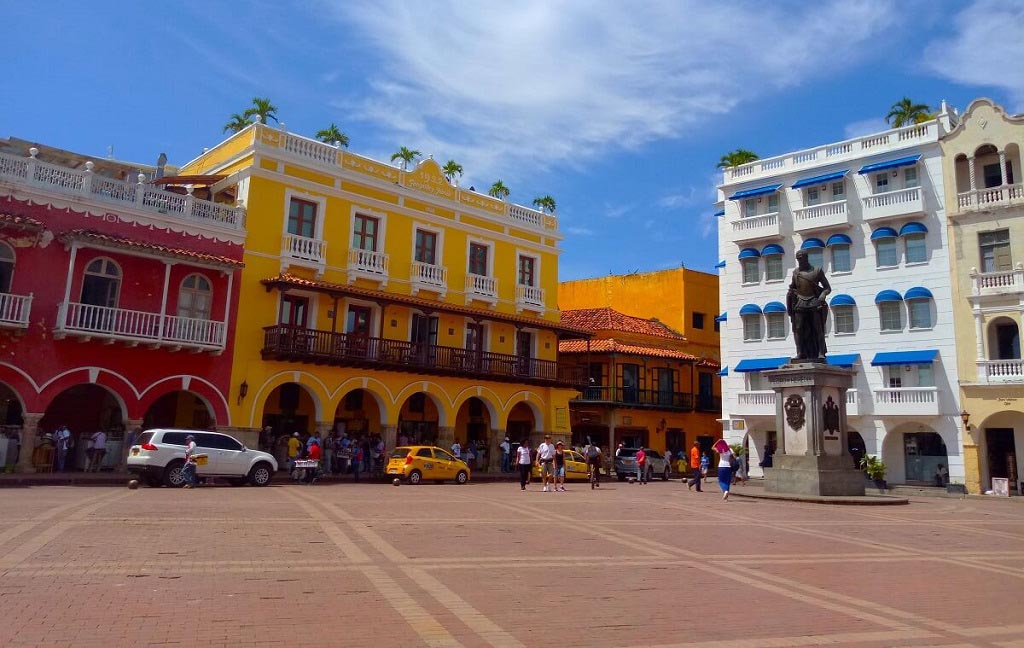 Plaza de los coches de la ciudad de Cartagena