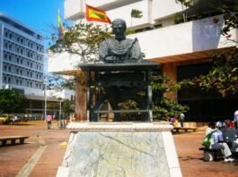 Monumento a miguel de cervantes saavedra