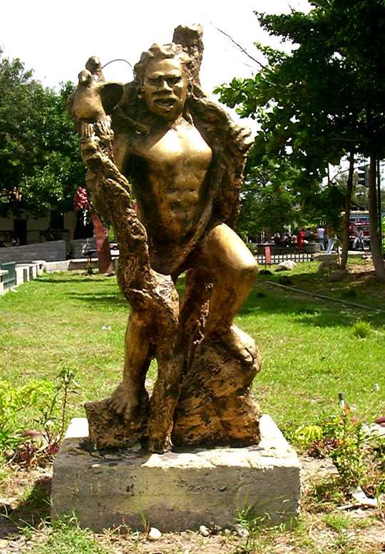 Sculpture of El Poira in the Andean Park of Neiva