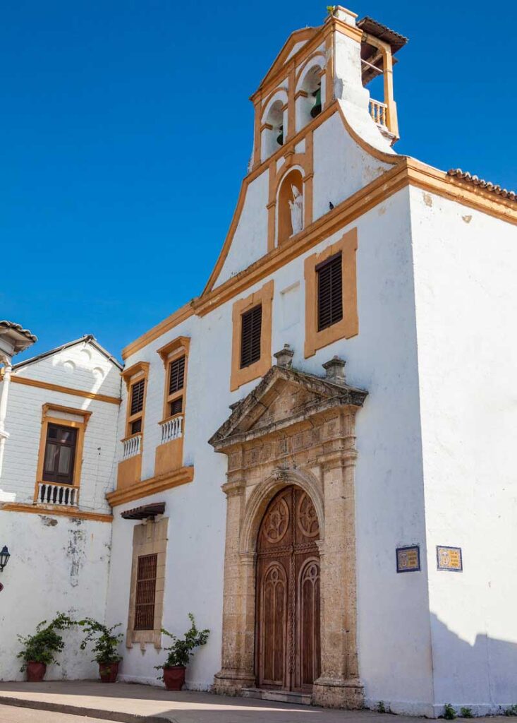 Iglesia Santo Toribio alfonso de mogrovejo-Cartagena-colombia