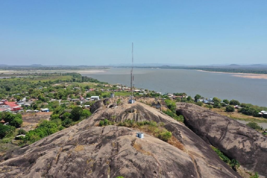 Cerro de la Bandera - Mirador de Puerto Carreño
