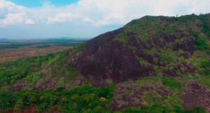 Cerro de Cazuarito en lomas de casuarito en vichada, colombia