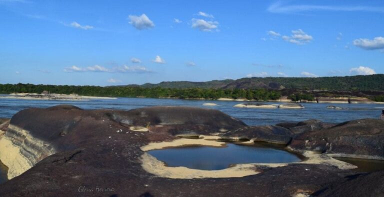 Refugio Natural Ventanas de Puerto Carreño, Vichada