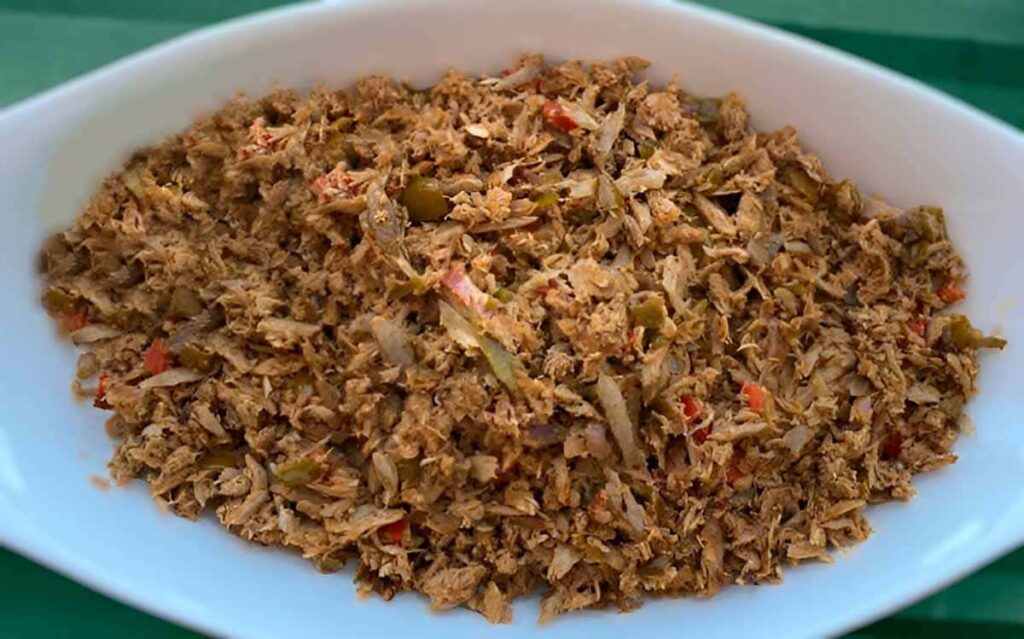 Salpicón de pescado receta colombiana