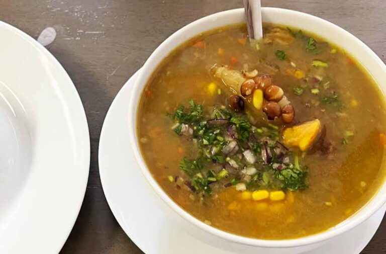 Sancocho de Guandú