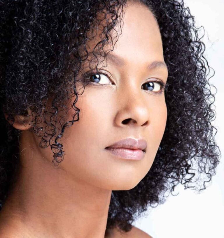 Indhira Serrano actriz colombiana