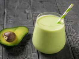 Jugo de aguacate receta colombiana