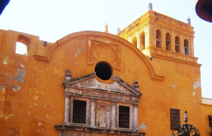 Leyenda de la torre de la iglesia de Santo Domingo de Cartagena