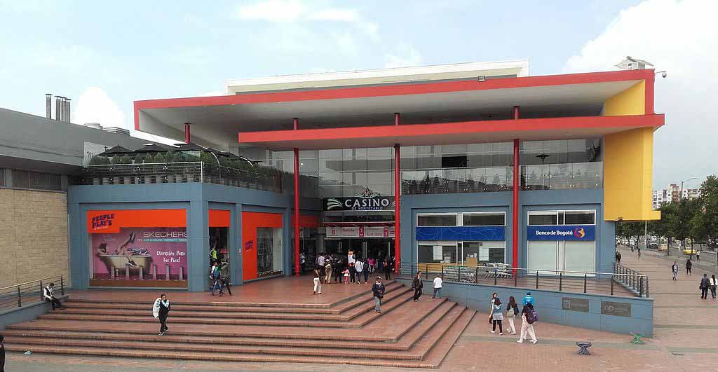 centro comercial plaza imperial Bogotá
