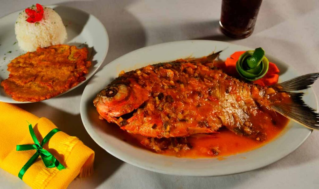 Receta con pescado de semana santa cachama sudada.