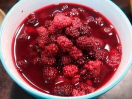Dulce de moras en almíbar