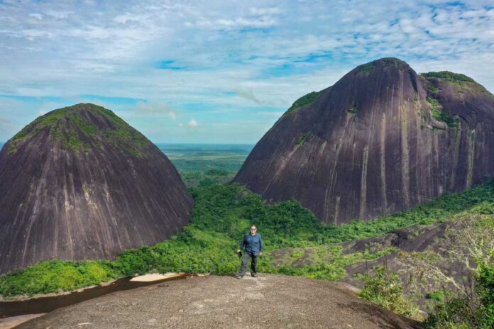 Cerros de Mavecure