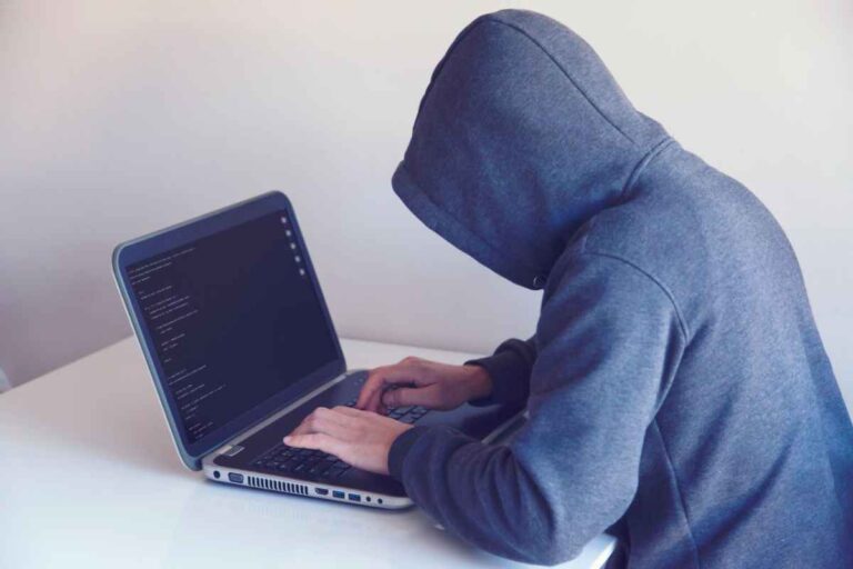 Como protegerse de las Estafas Virtuales en Colombia