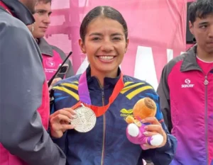 Lina Marcela Hernández conquista la medalla de plata en ciclismo de ruta en los Suramericanos Santa Fe 2026