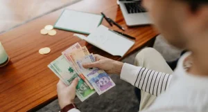 ¿Dónde guardar la prima de diciembre: cuenta de ahorros o CDT?